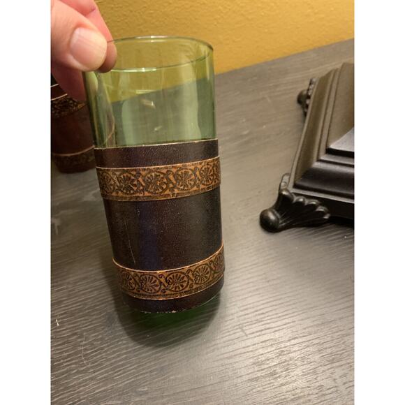 Vtg Green Whiskey Glasses With Leather Embossed Sleeve Lot Of Four - Picture 2 of 8